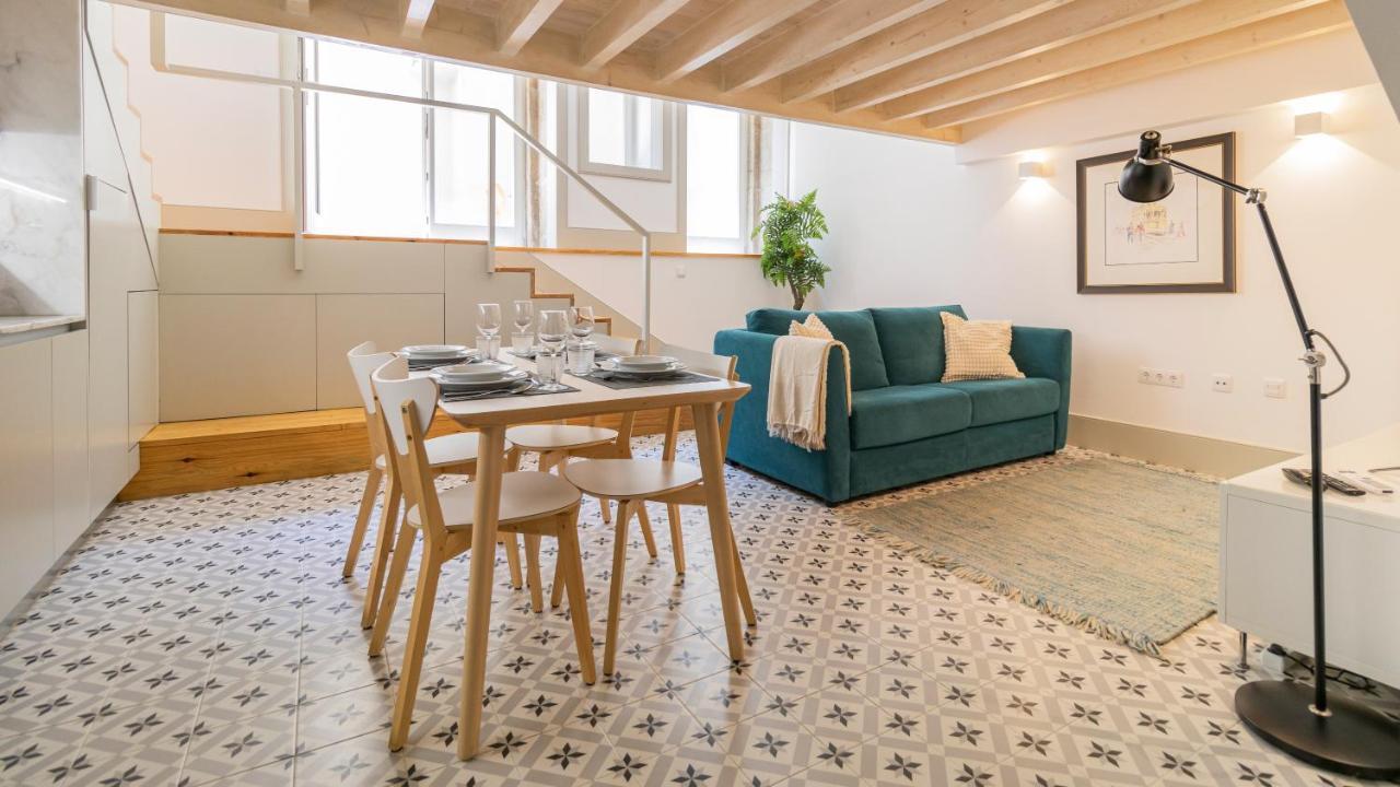 Central Stunning Duplex W/ Patio By Lovelystay Porto Eksteriør billede